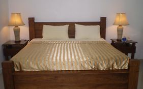 Sansuk Gay Sauna And Guesthouse
